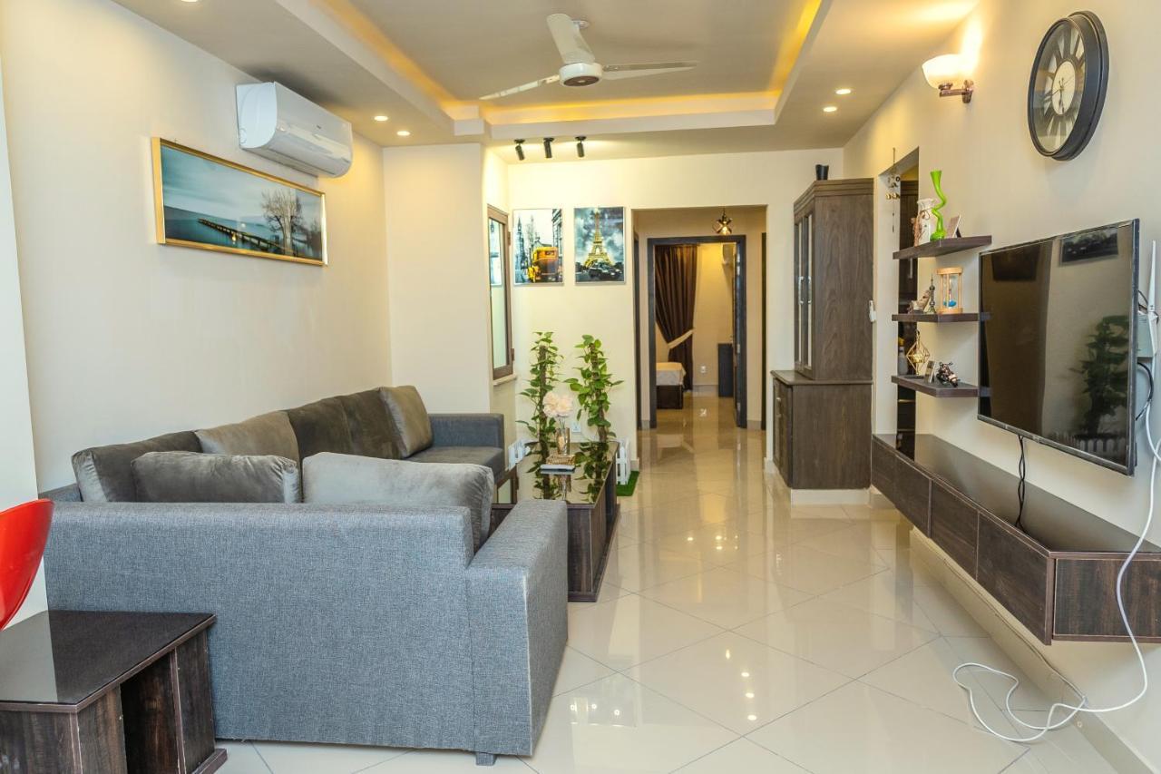 Two Bedroom Deluxe Apartment In Bahria Town Rawalpindi Exteriör bild