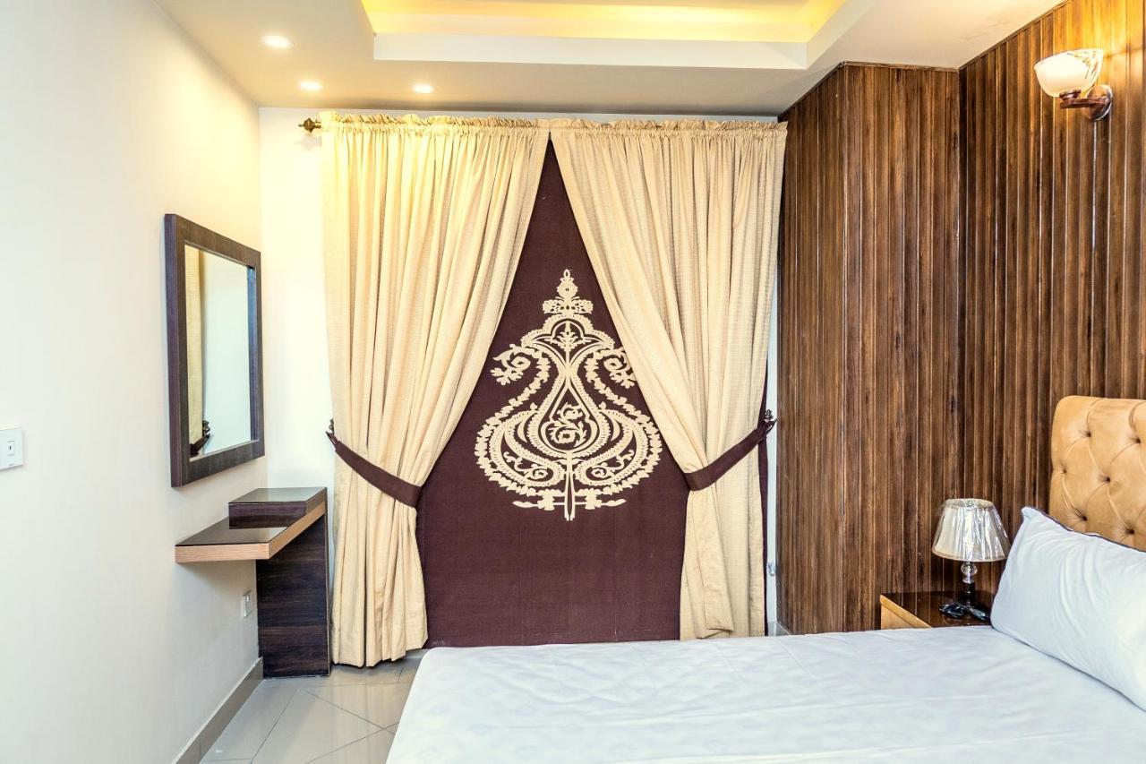 Two Bedroom Deluxe Apartment In Bahria Town Rawalpindi Exteriör bild